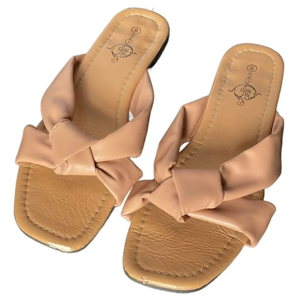 Sole Mates Pale Pink Knotted Slip On Flats with Square Toe (Size: 8)